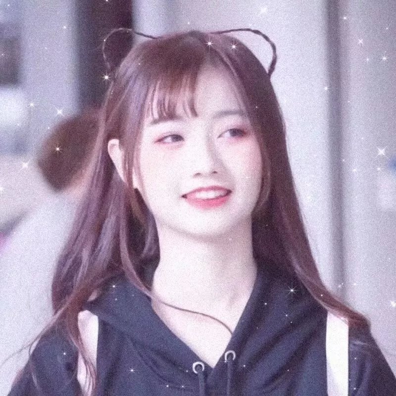 雨中的秋城